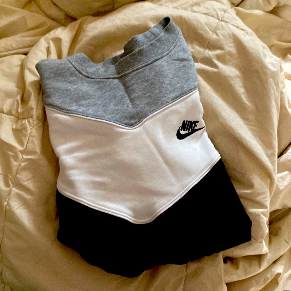 Nike sweater